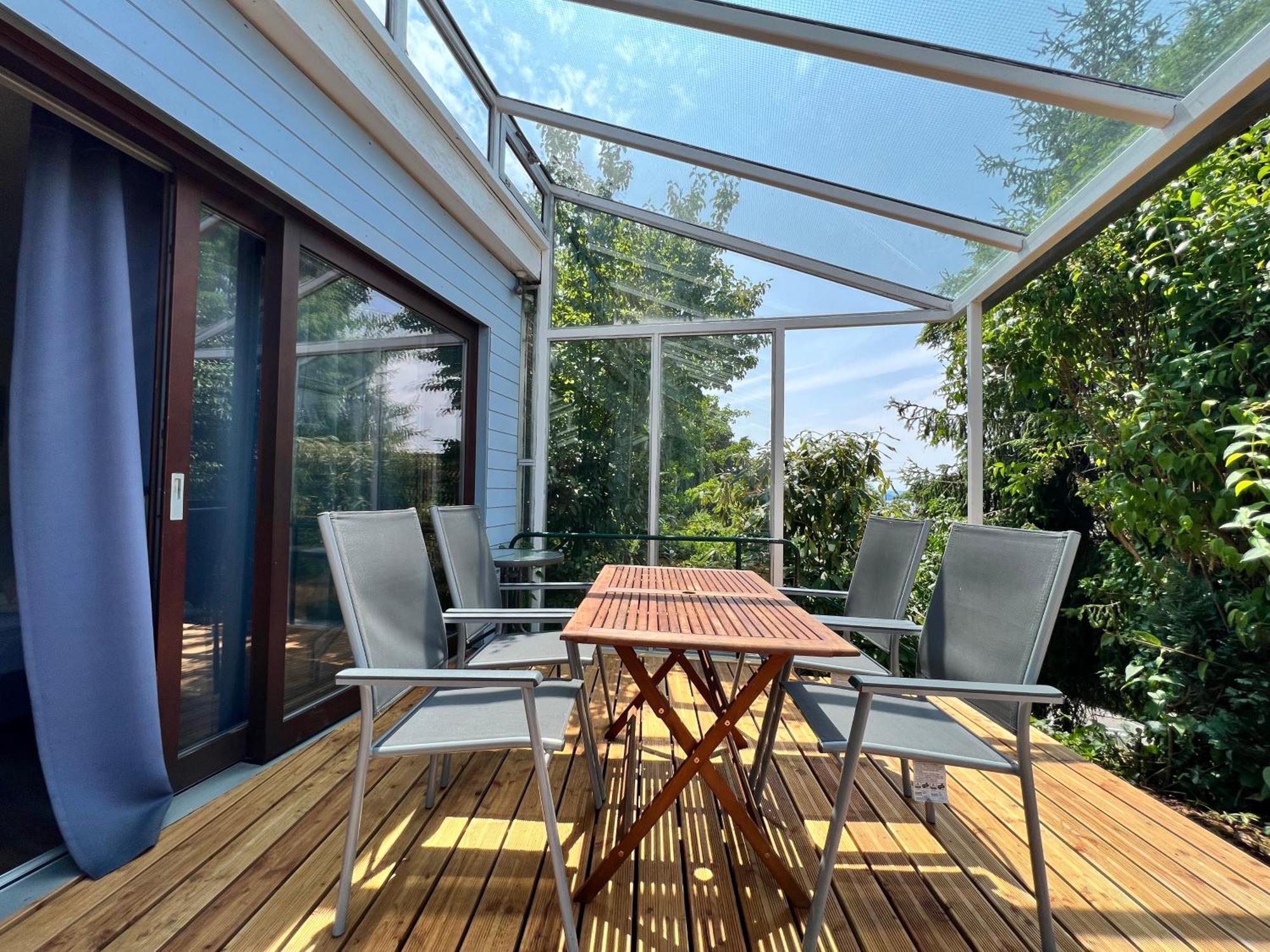 Ferienhaus Wellnesshuette Mit Aussenwhirlpool Und Herrlichem See-Und Alpenblick Uberlingen Eksteriør bilde